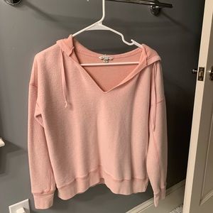 AMERICAN EAGLE PINK SWEATSHIRT